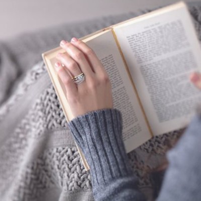 WhyRoundDiamondSolitaireRingsAretheMostPopularChoiceforEngagement