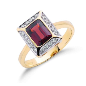 Zoha Garnet  Diamond Ring