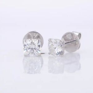 IGI Certified ,0.20 Carat- 2.00 Carat cushion shaped diamond Solitaire Stud Earrings in gold and platinum