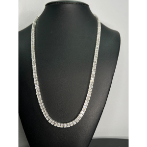 24 Inch 21.15 Carat F/SI Natural Round and Baguette cut Tennis Necklace in 9k White Gold