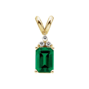 0.12 Carat emerald Cut Green Emerald Pendant With Three Natural Diamond On Top 