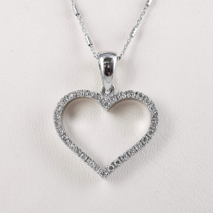 Palasa Natural Diamond Prong Set Heart Necklace
