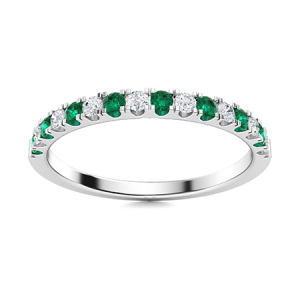 Emerald Diamond  Ring
