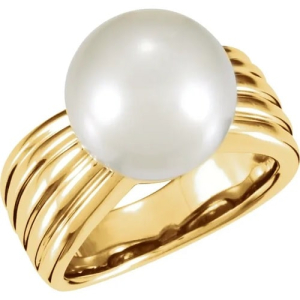 Zelena Pearl Yellow Gold Gemstone Diamond Ring