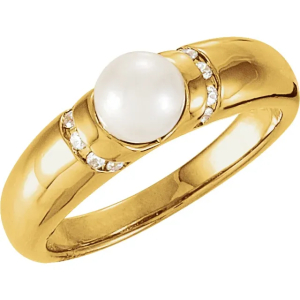 Nayelli Natural Round cut Gemstone Diamond Ring