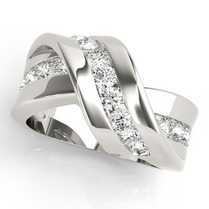 Cybele Natural Round cut Diamond for Women Wedding Ring