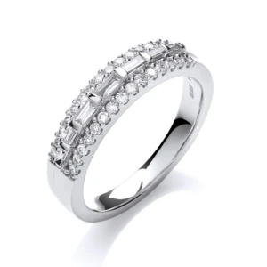 Ezmae Natural Yellow Gold Bar Set  Diamond Ring