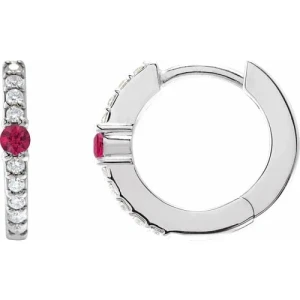 Hollyn 0.28 Carat Lab Grown Ruby Round cut 4 Prong Set 