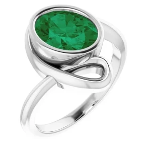 Zahira 1.90 Carat Emerald Round cut  Diamond Ring