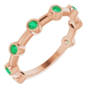 Zaryah Emerald Rose Gold 