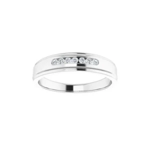Dinalee Natural White Gold Bezel 7 Stone Diamond Ring