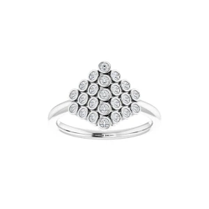 Everlee 0.35 Carat Lab-Created Round cut Bezel  Cluster Diamond Ring
