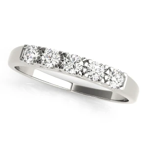 Avayah 0.10 - 1.00 Carat Lab-Created Round cut Prong 5 Stone Diamond Ring