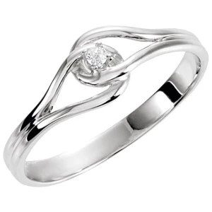 Maeleigh Natural Platinum 4 Prong Solitaire Diamond Ring