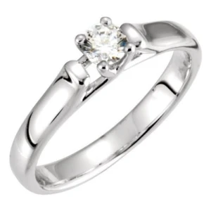 Mailyn Natural Round cut 4 Prong  Solitaire Diamond Ring
