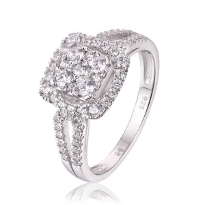 Lilliana Natural Round cut Cluster Diamond Ring