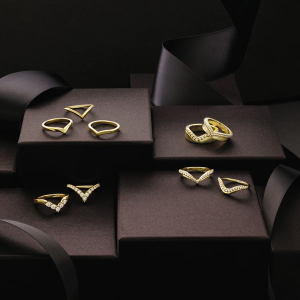 The Complete Guide to Diamond Wishbone Rings: Meaning, Symbolism & Timeless Style