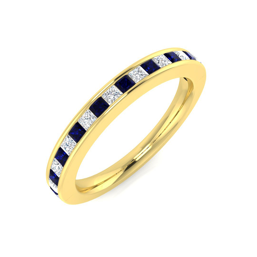 Blue Sapphire Ring in 18K Yellow Gold