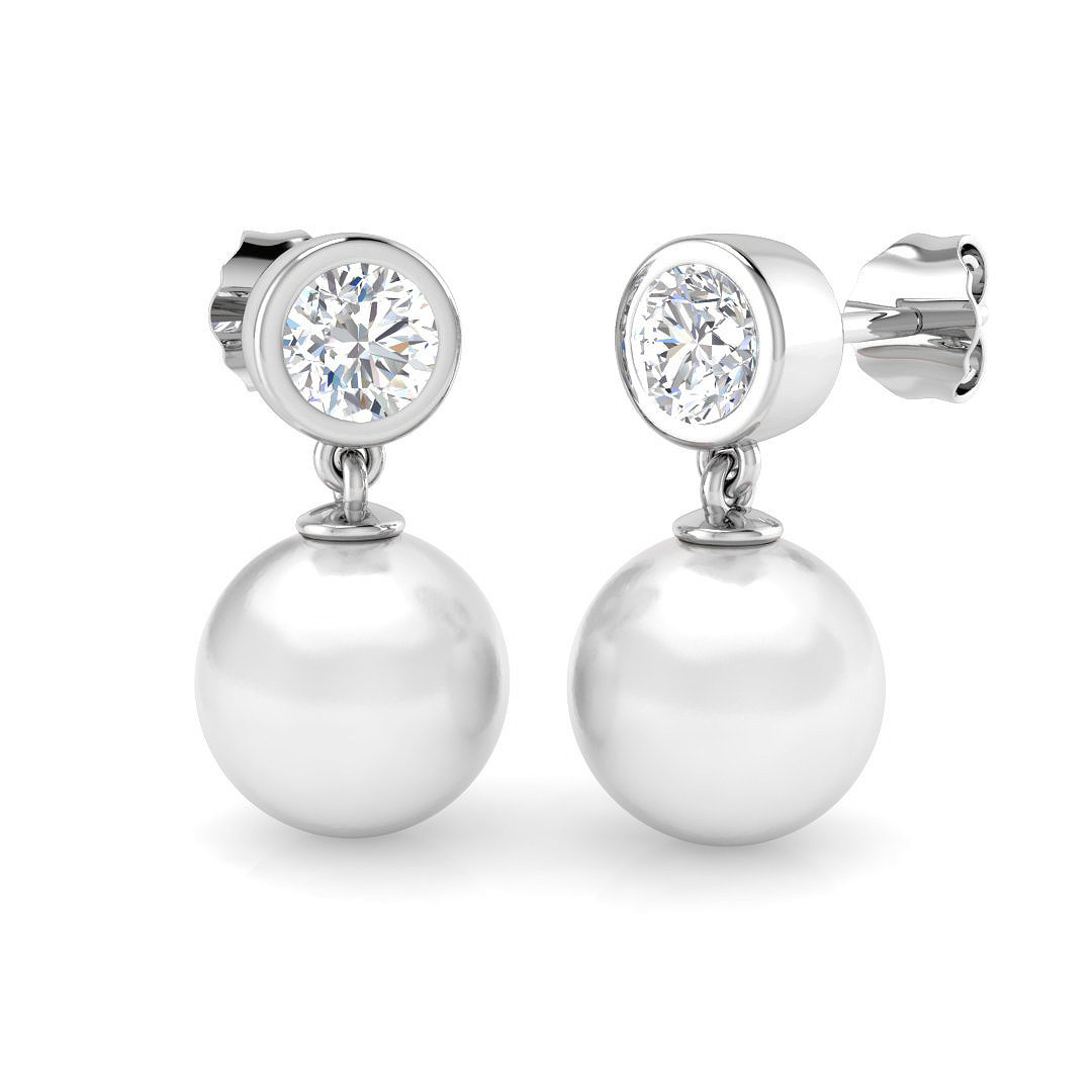 Pearl Earrings in 9K White Gold
