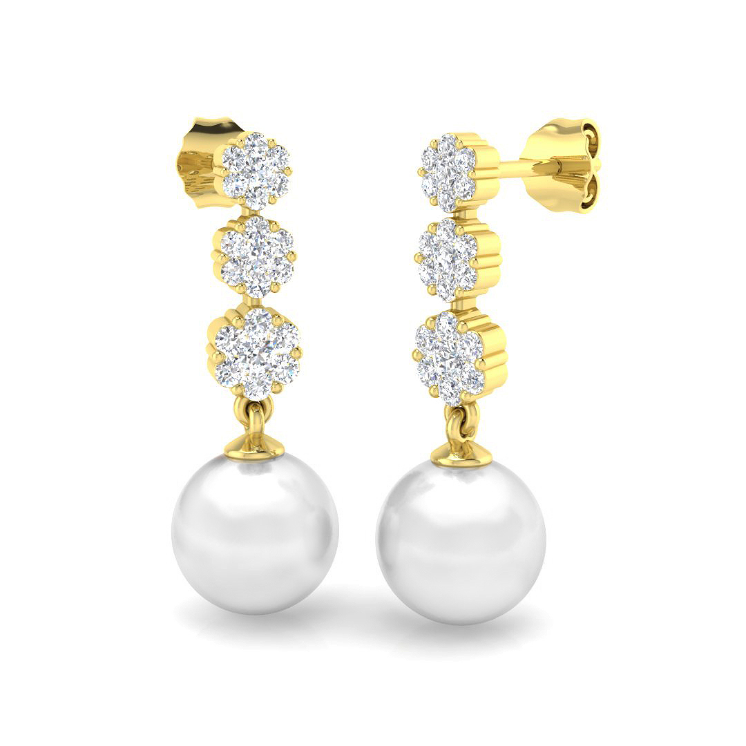 Pearl Earrings in 18K Yellow Gold