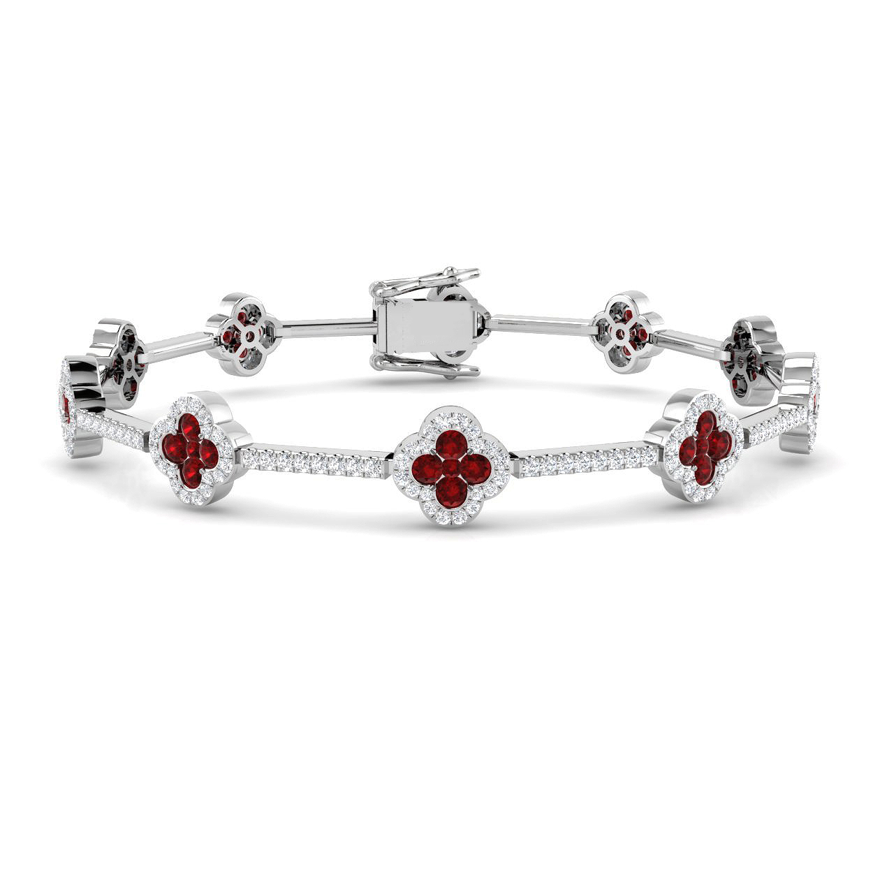 Clover Bracelet in 18K White Gold