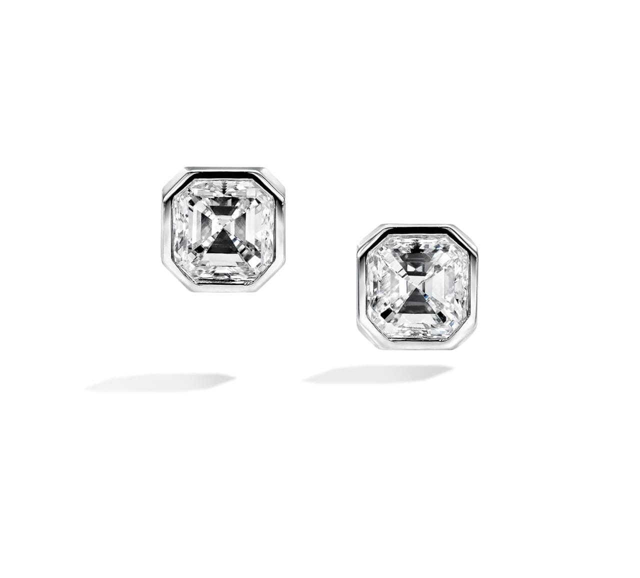 0.10- 3.00  Carat Asscher Cut  Bezel Setting  Octagon Shape Solitaire Stud Earrings