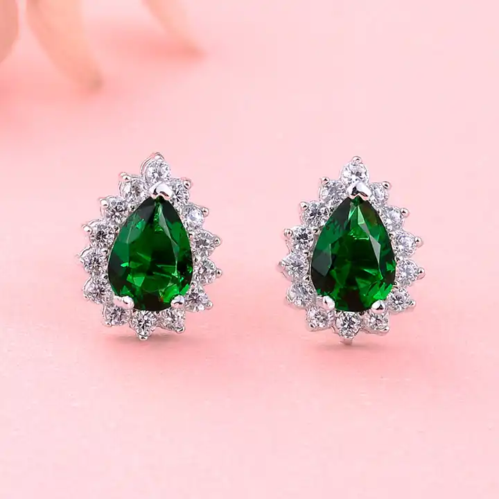 1.00 Carat Green Pear Shaped Emerald Earrings With Diamond Set