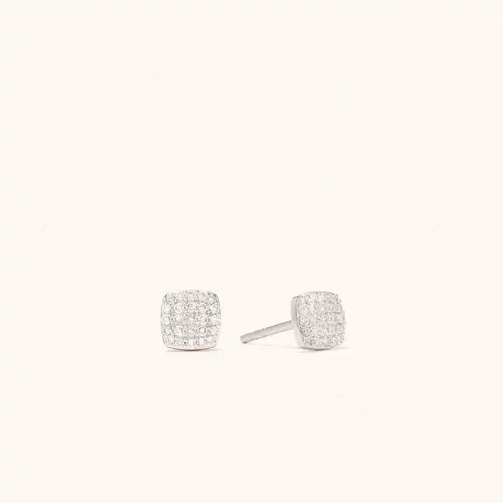 0.25 Carat Natural And Lab Grown Round Diamond Cluster Earrings