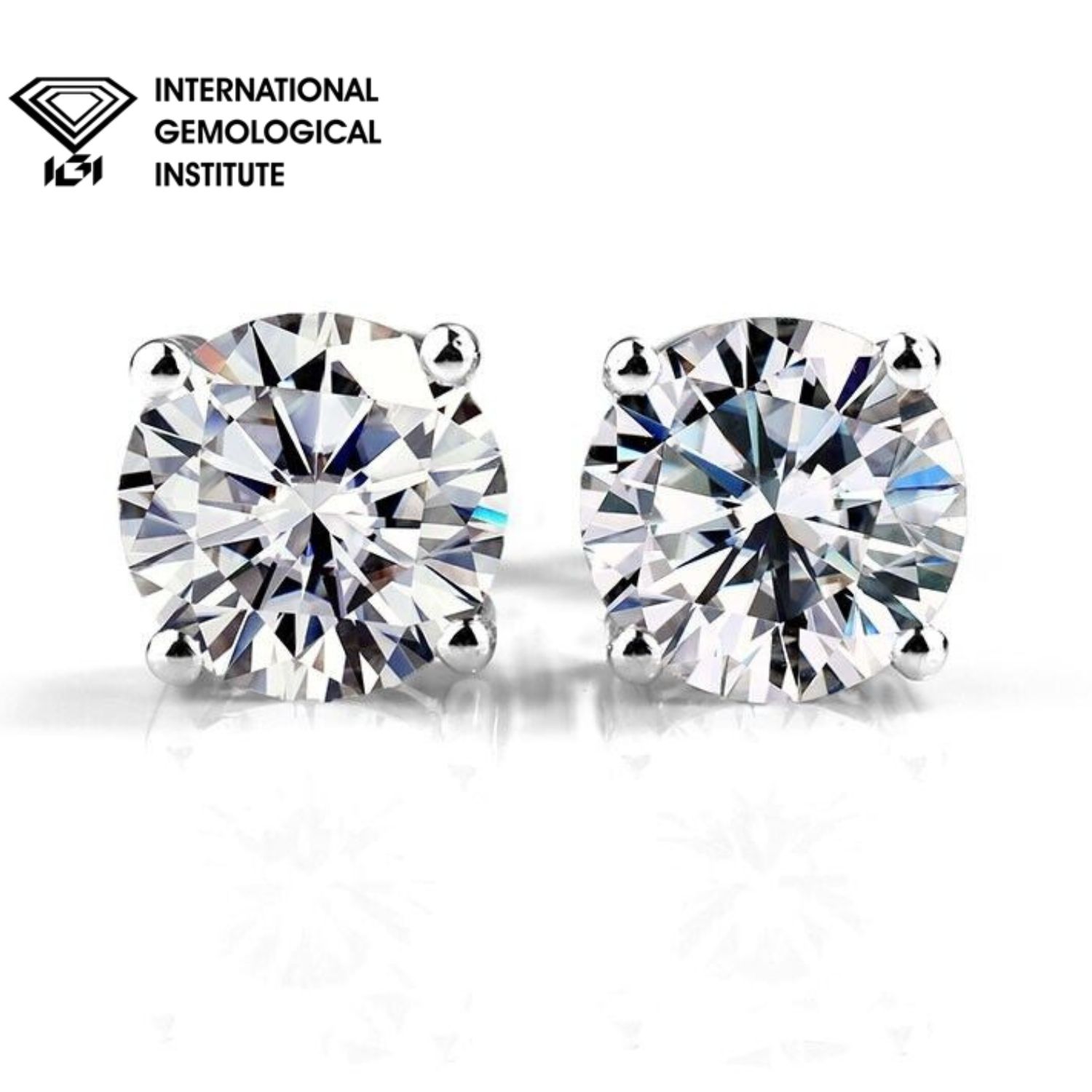 Esmeralda 4 Prong Stud Diamond Earrings