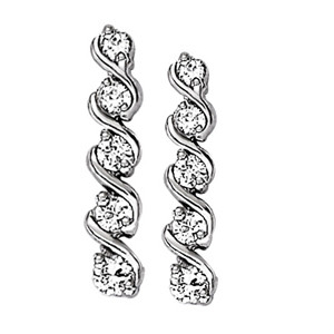 Floria Natural  Diamond Earrings