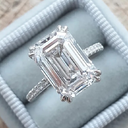 0.20-3.00 Carat Natural Emerald Brilliant Cut Diamond Shoulder Engagement Ring