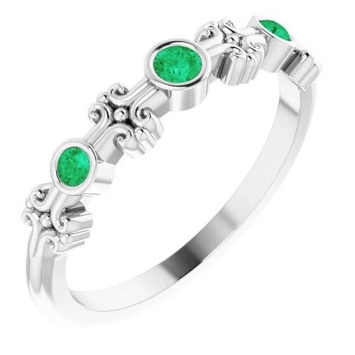 0.16 Ct Emerald Round Cut Zuriyah  in Silver 925