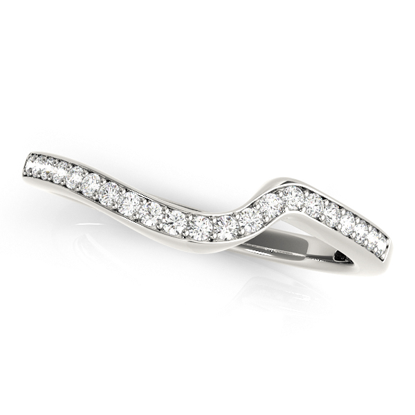 Elora  Lab Grown Diamond Round cut Shared Prong Set Shaped Women's Wedding Ring