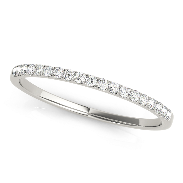 Liz Halo Diamond Ring