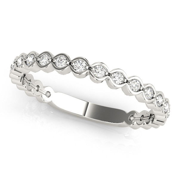 Averina Lab Grown Diamond Shared prong set  Women's Wedding Ring