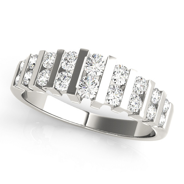 0.75 Ct Lab-Created Round Cut  Diamond Rings in 9K White Gold