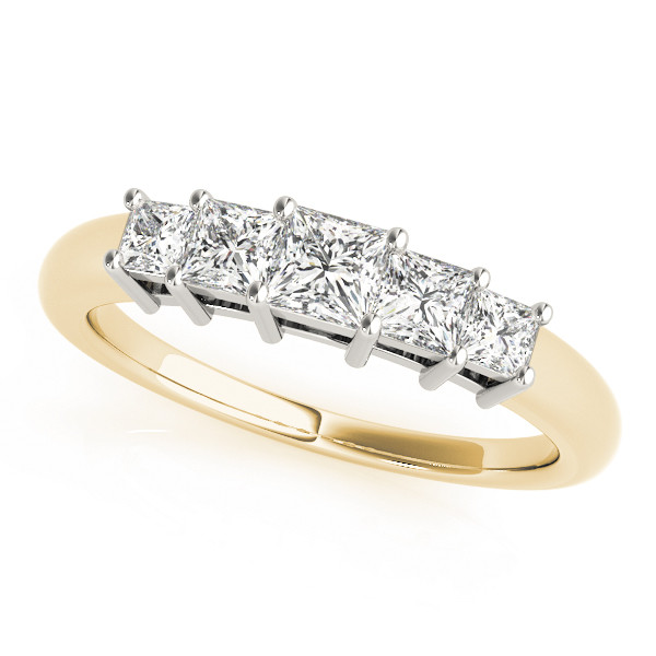 Ameli Natural Prong-Set Diamond Ring