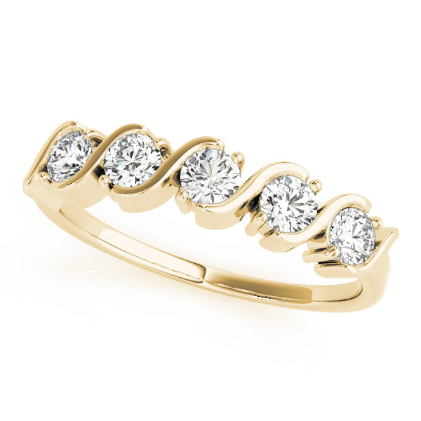 Natural Bar-Set Diamond Ring
