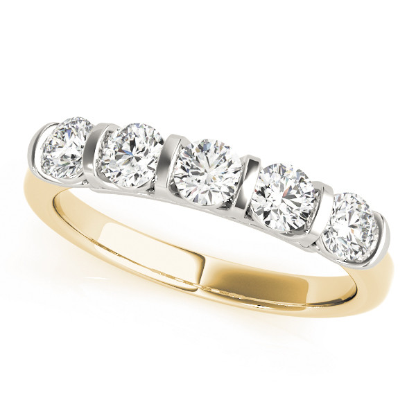Natural Bar-Set Diamond Ring