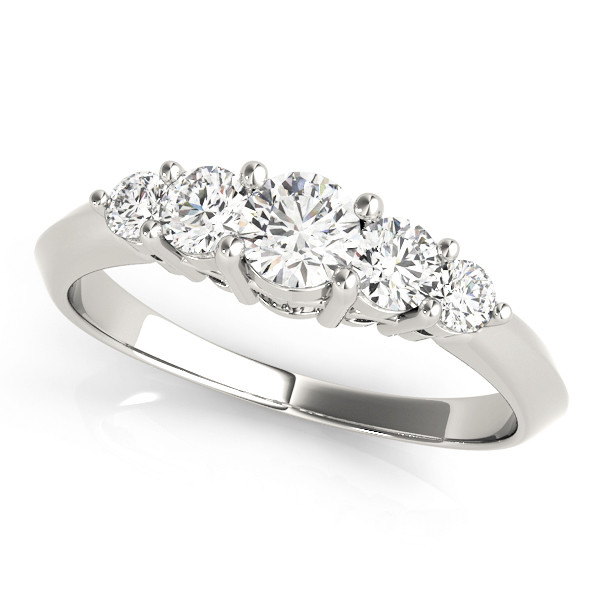 Rowya Natural Prong  Diamond Ring