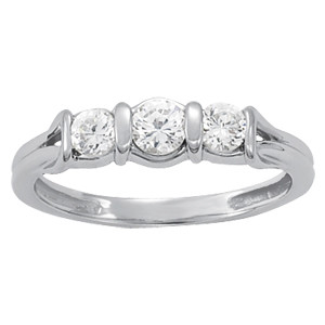 Natural Bar-Set Diamond Ring
