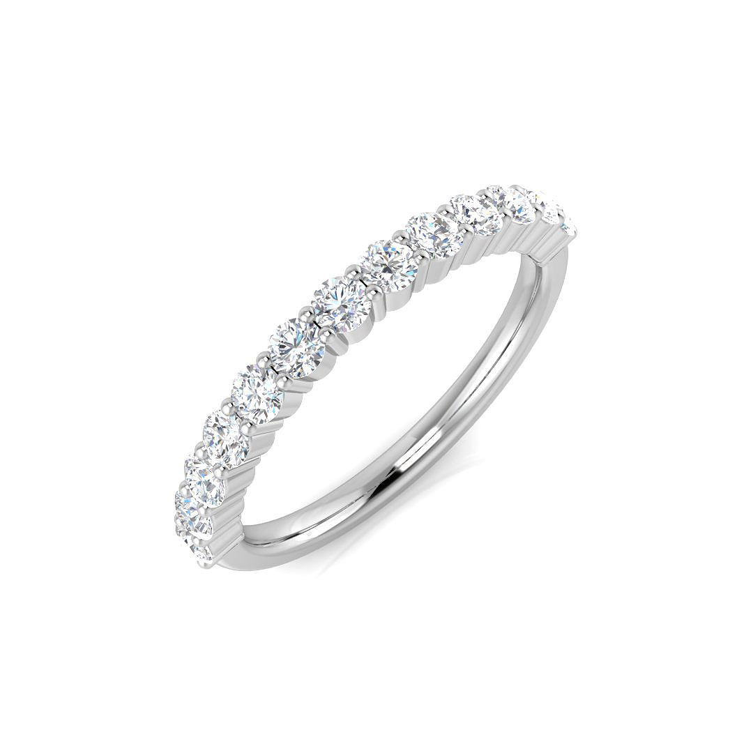0.55 Ct Natural Diamond Round Cut  in 18K White Gold